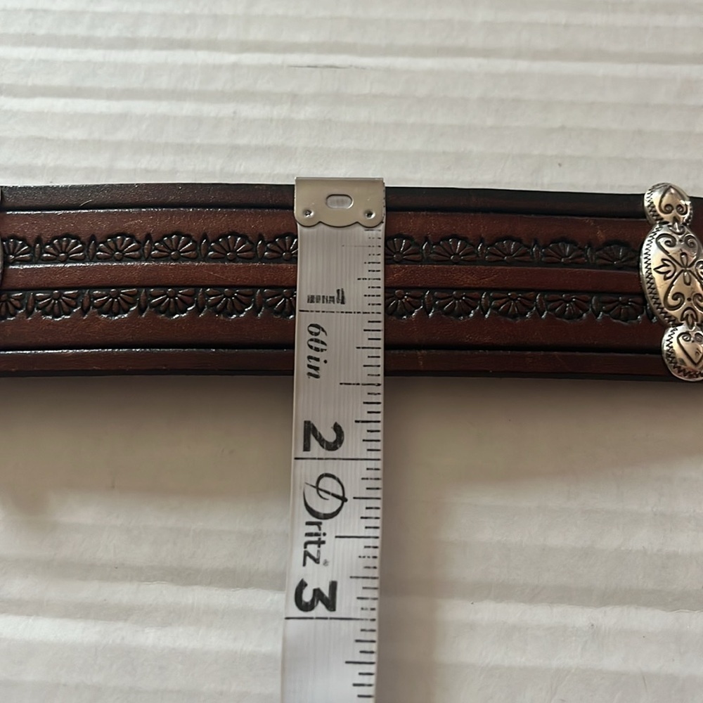 Brighton-M(30)-Brown-leather, embossed, buckle belt. - Picture 11 of 11